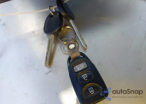 2013 Hyundai Sonata Gls z USA, uszkodzony, nr VIN 5NPEB4AC7DH745305